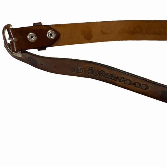 Leather Belt Country Girl with Rose on Belt - Picture 4 of 4